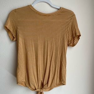 SO/ women’s small / yellow mustard tee with tie in front